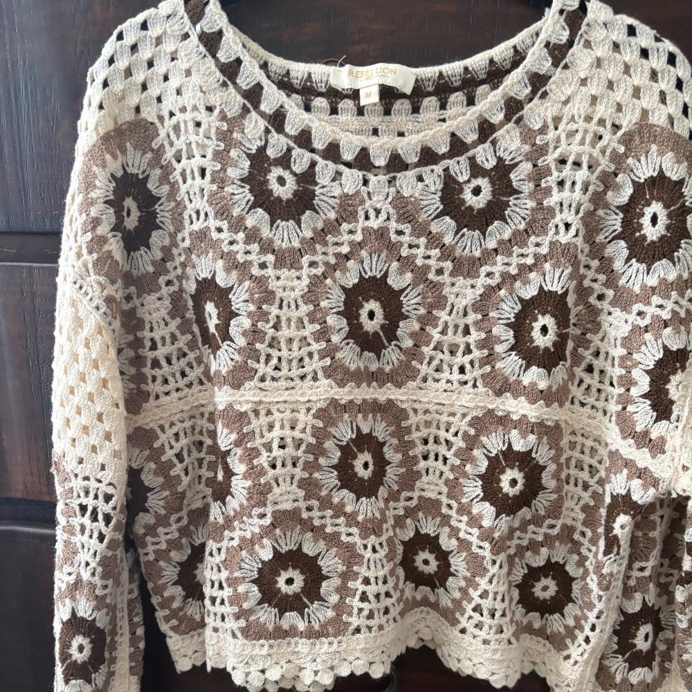 Rebellion acrylic cropped top